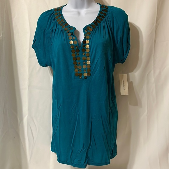 New John Paul Richard Woman’s Size Medium Teal Short Sleeve Top Bronze Accents - Picture 1 of 9